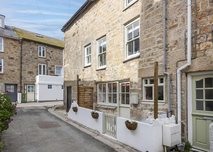 No 1 St Eia, St Ives Villa
